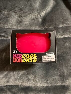 NeeDoh Cool Cats Pink Squeeze Toy - Cat-Shaped Stress Reliever